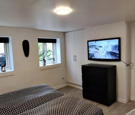 Vaerelser I Midtbyen Vendégház