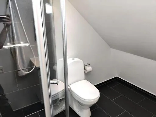 게스트하우스 Vaerelser I Midtbyen *